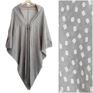 🍒 NARA Light Cacoon Cardigan Wrap Neutral Grey & White One Size O/S